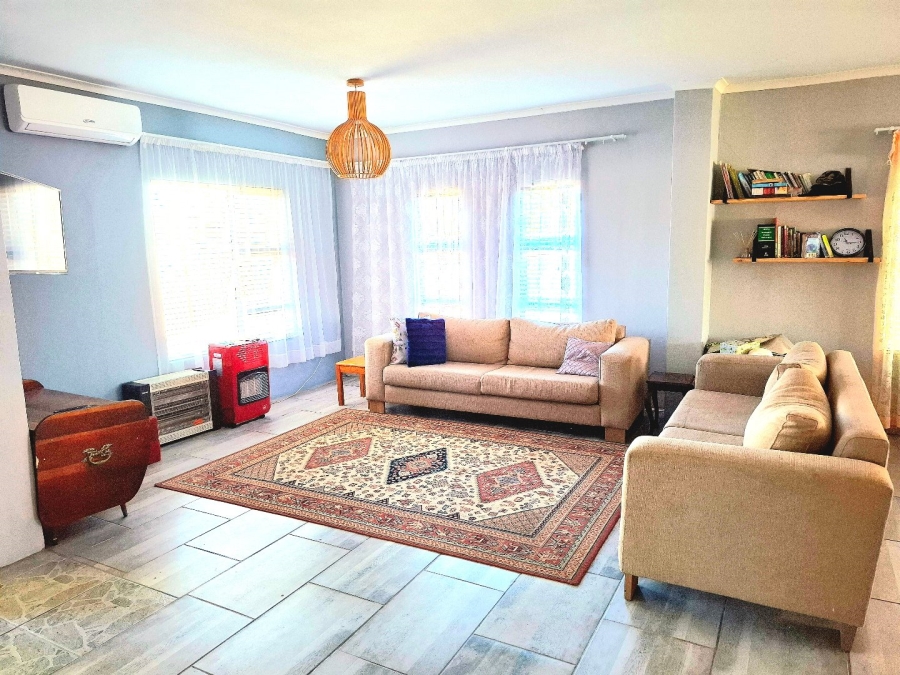 4 Bedroom Property for Sale in Sunkist Estate Western Cape